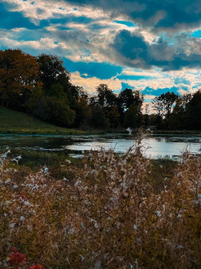 Klostergardens Vandrarhem Varnhem Kültér fotó