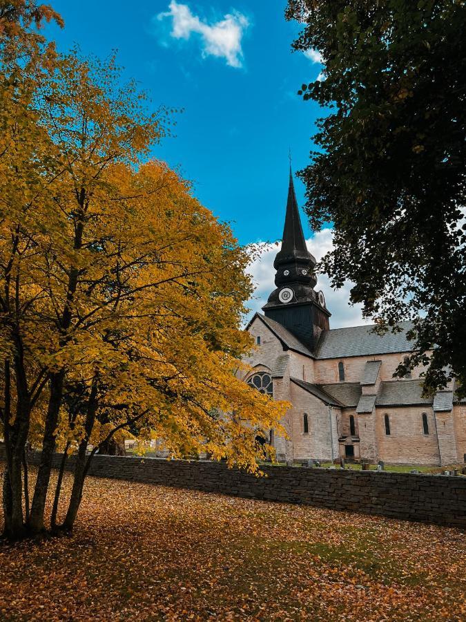 Klostergardens Vandrarhem Varnhem Kültér fotó