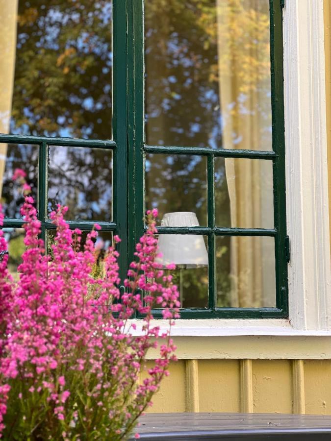 Klostergardens Vandrarhem Varnhem Kültér fotó